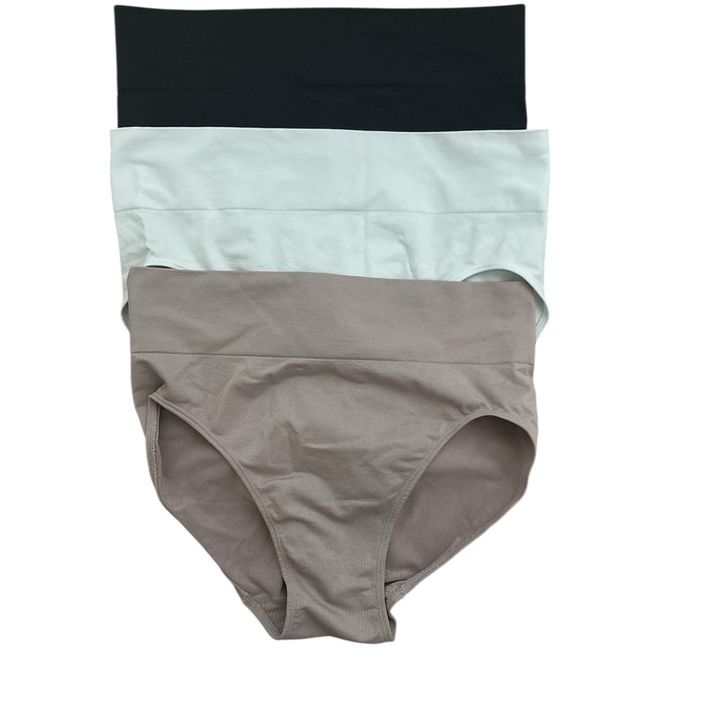 New Hanes high cut Briefs sz L